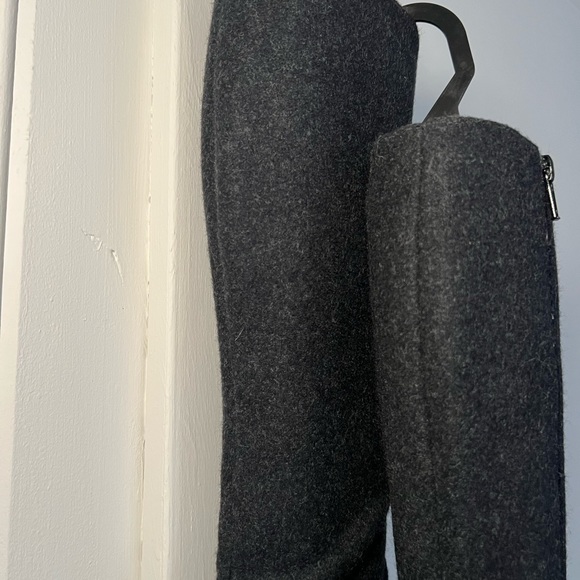 ESCADA Vero Cuoio Knee High Boots - Picture 2 of 7